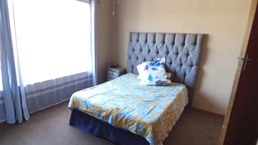 3 Bedroom Property for Sale in Windsor Park Estate Western Cape